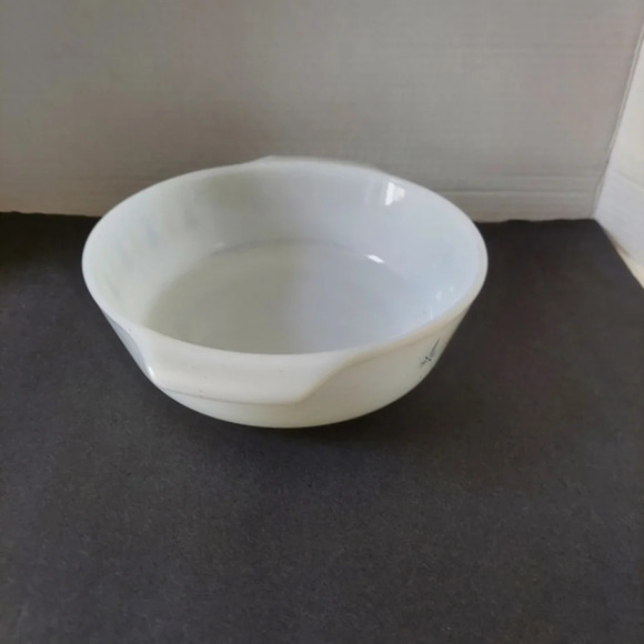 Vintage Fire King‎ Candle Glow Casserole Dish - Picture 6 of 7